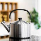 Czajnik 1,5 l z gwizdkiem / stalowy mat - Diamante (27855) - zdjęcie